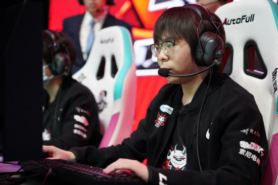 骁龙X2 Elite极限版与骁龙X2 Elite处理器性能对比